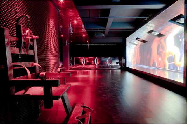 极限越野车越野视频_发现4的极限越野视频_极限越野事故