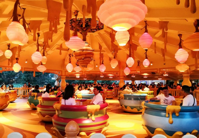 迪士尼附近的酒店一般多少钱_迪士尼周围酒店_迪士尼11号线周边酒店