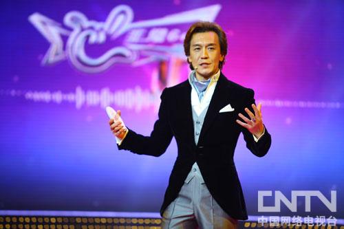 朱军李咏抢话_朱军李咏大打出手_朱军和李咏抢词的事